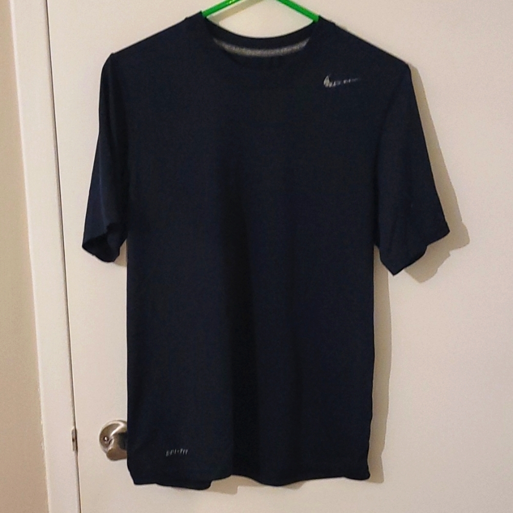 Nike dri-fit t-shirt
